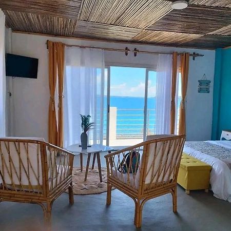 Hotel Riziky Antsiranana Buitenkant foto
